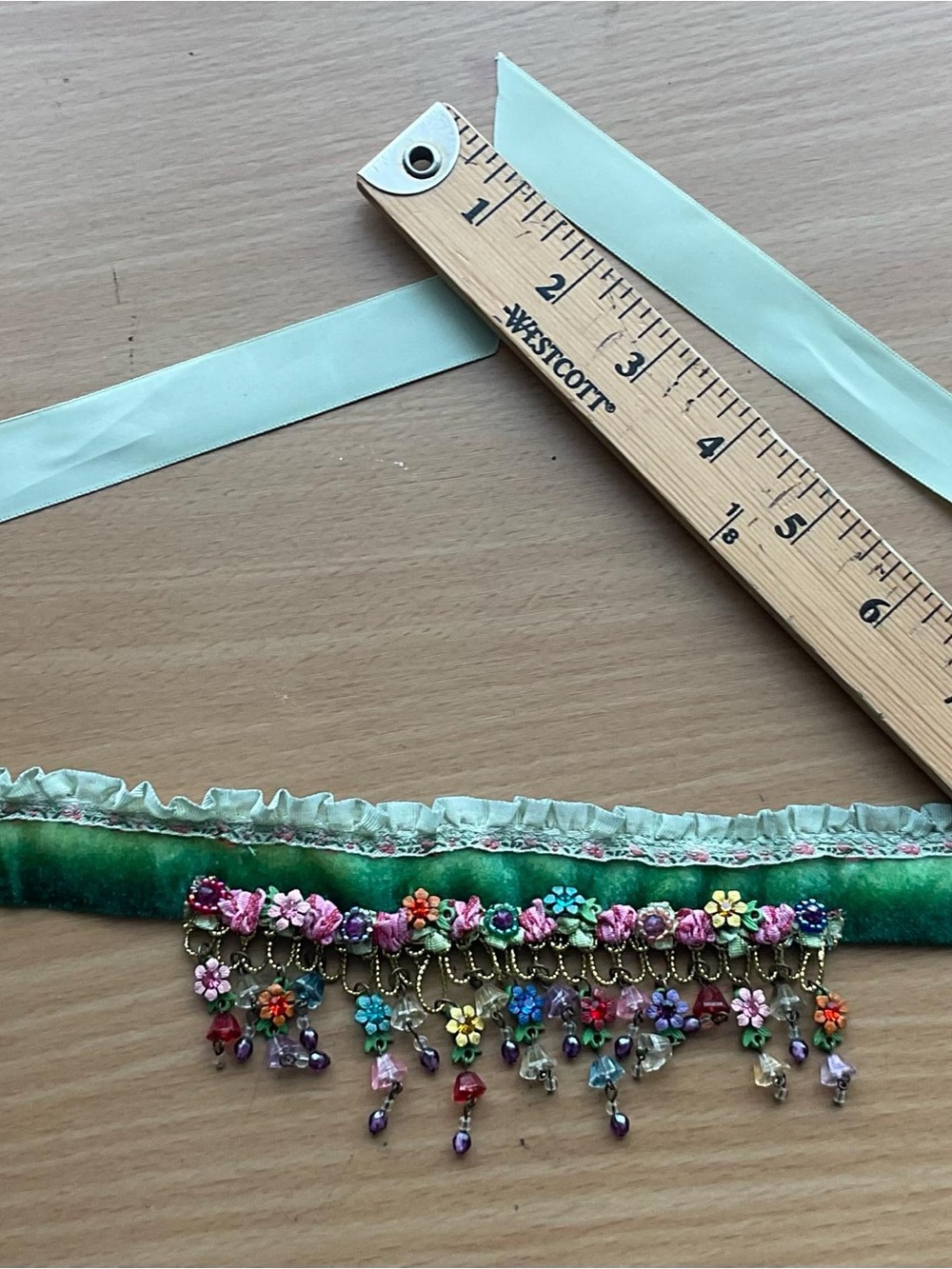 Michal Negrin Floral Multicolor Beaded Choker Necklace - Green Velvet - Picture 4 of 4